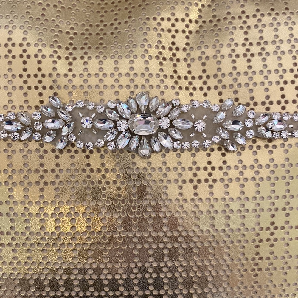 Wedding gown belt - Picture 1 of 11